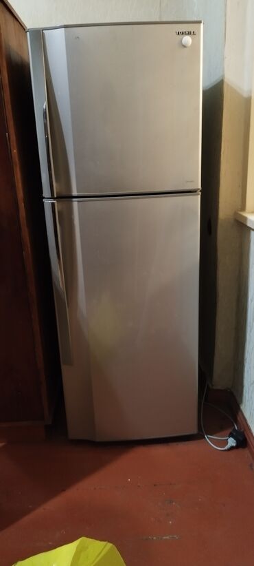 Духовки: Toshiba iki qapılı soyuducu - Rəng: gümüş/ inox tipli korpus -