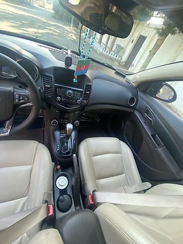yük daşıyan maşınlar: Salam Chevrolet Cruze Təcili Satılır İdeal Maşın otur Sür 1.4 Turbo — 7