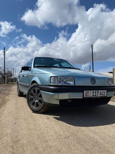 Volkswagen: Volkswagen Passat: 1995 г., 1.8 л, Механика, Бензин, Седан