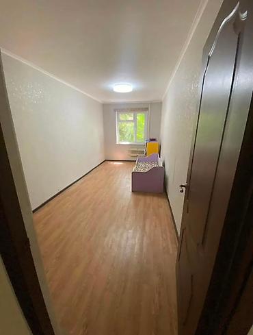 24: 3 комнаты, 58 м², 9 мкр 2 этаж, Евроремонт — 4