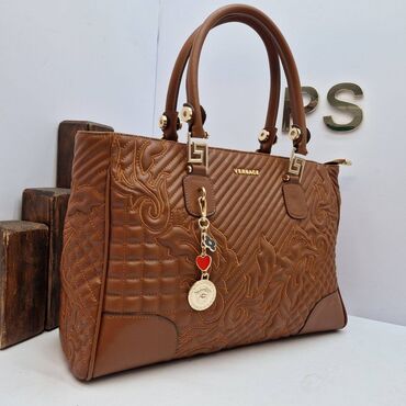 Torbe: Elegantna torbica, Versace, Materijal: Koža na lalafo.rs — 3 Torbe: Elegantna torbica, Versace, Materijal: Koža — 3