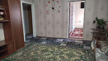 Продажа коттеджей и домов: Дом из пяти комнат имеется хоз постройки сарай на 10 голов, два — 18