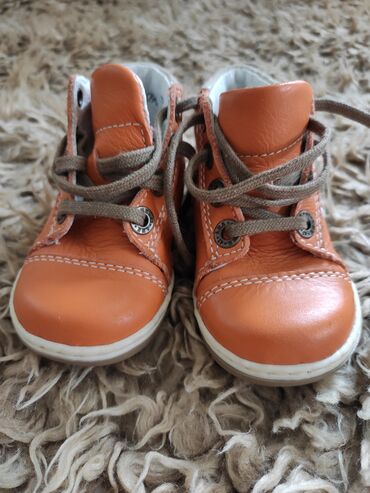 ботинки для детей: Ботинки оранжевые новые Little Mary размер 20-800сом ботинки розовые