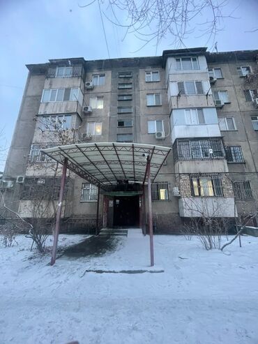 продажа квартиры без посредников: 1 комната, 32 м², 104 серия, 2 этаж, Косметический ремонт