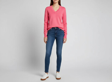 Swetry: Sweter damski, rozmiar S