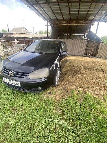 авто магазин бишкек: Volkswagen Golf V: 2004 г., 1.6 л, Кол менен иштөөчү, Бензин, Хетчбек — 5