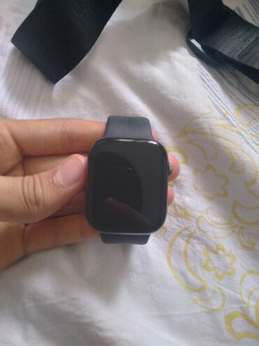 swatch: Смарт часы Smart watch 8 состояние идеал не пользовался зарядка