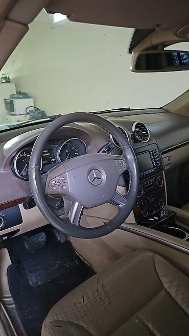 a class mercedes: Mercedes-Benz GL-Class SUV - Geniş 7 yerlik salon: 2+3+2 oturacaq — 4