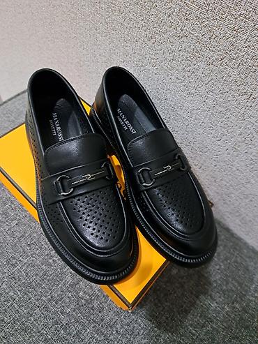 Туфли: MANAROSSI BONETTI qadın loaferləri - Rəng: qara - Material: təbii — 1