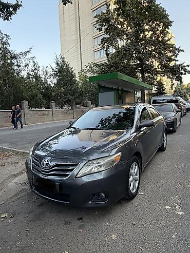 maxus машина: Toyota Camry: 2010 г., 2.5 л, Автомат, Бензин, Седан — 1