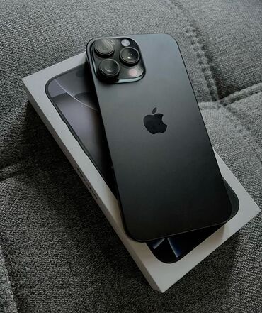 срочно срочно продаю горит: IPhone 16 Pro Max, Б/у, 256 ГБ, Black Titanium, Коробка, 100 %