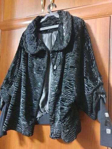 Шубы: Продаем новую полушубку из каракуля . Проиводство Южная Корея. Размер — 16