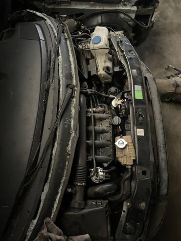 Вентиляторы: Дизельный мотор Mercedes-Benz 2002 г., 2.2 л, Б/у, Оригинал