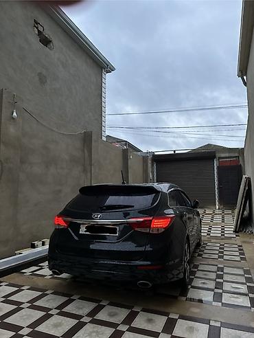 kıa: Hyundai i40: 1.7 l | 2012 il Universal — 9