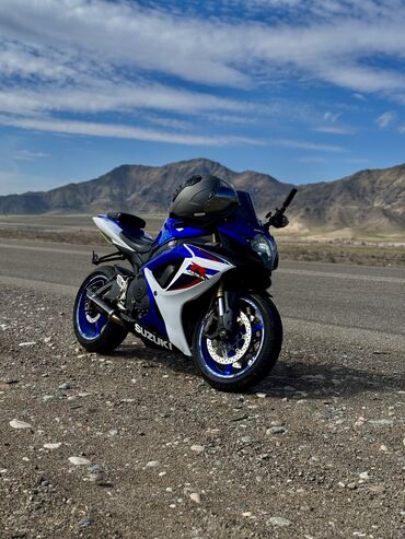 Мотоциклы: Спортбайк Suzuki, 600 куб. см, Бензин, Взрослый, Б/у