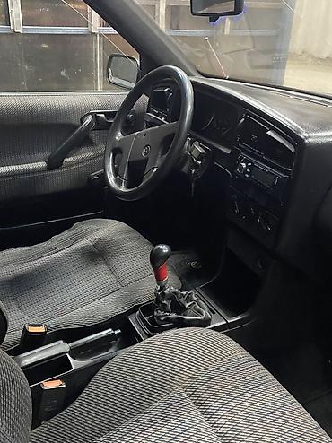 пассат сидан: Volkswagen Passat: 1993 г., 1.8 л, Механика, Газ, Универсал — 6