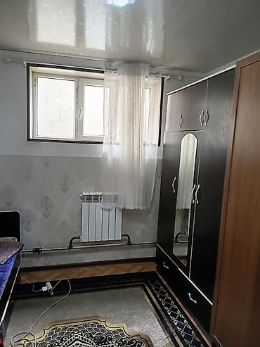 Продажа коттеджей и домов: Дом с двором и навесом - Отдельно стоящий дом с высоким навесом над — 17