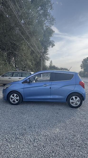 Продажа авто: Chevrolet Spark: 2016 г., 1 л, Автомат, Бензин, Хэтчбэк — 6