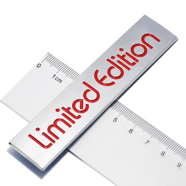 Tuning oprema: Samolepljiva metalna pločica - Limited Edition Namenjeno za vozila — 3