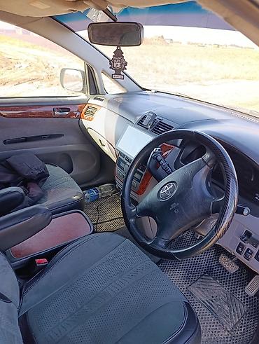 volkswagen golf v: Toyota Ipsum: 2003 г., 2.4 л, Автомат, Бензин, Минивэн — 3
