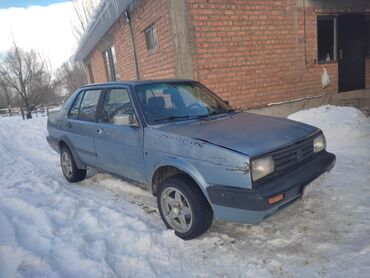 Volkswagen: Volkswagen Jetta: 1991 г., 1.8 л, Механика, Бензин, Седан