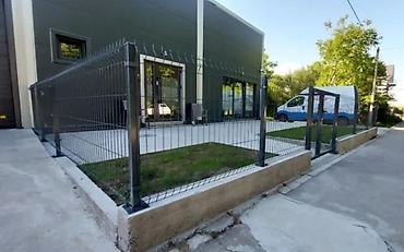 Proizvodi od rolovanog metala, metalni kanali: Cenovnik panelne ograde 3d i 2d i opreme za ograde. Panelna — 7