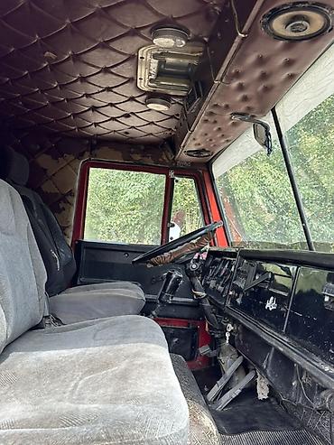 КАМАЗ 55102 самосвал, 6x4 - Кузов-самосвал с высокими бортами, задняя — 6