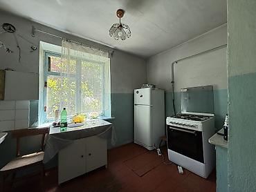 Продажа коттеджей и домов: Продаётся дом, р-н Пишпек, ул.Термечикова/Ипподромная — 16