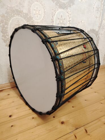 Davullar: Davul satılır ölçüsü 35 in 45 ə dir çox az işlənib yaxşı vəziyyətdədir — 2