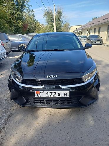 kia ev3: Kia K3: 2022 г., 1.6 л, Автомат, Бензин, Седан — 1