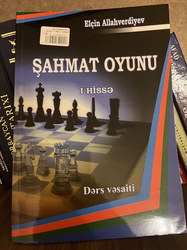 Книги, журналы, CD, DVD: Hər biri 3azn
Cütü 5azn