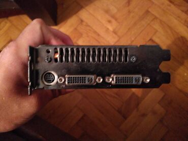 Druga oprema za računare i laptopove: Graficka kartica za kompjuter,desktop racunar
Nepoznato stanje na lalafo.rs — 10 Druga oprema za računare i laptopove: Graficka kartica za kompjuter,desktop racunar
Nepoznato stanje — 10