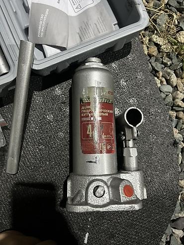 mat: Домкрат гидравлический бутылочный Matrix 4 т (Hydraulic Bottle Jack) — 3