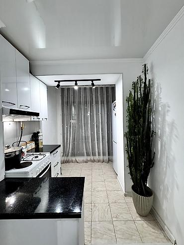 Продажа квартир: 3 комнаты, 60 м² — 4