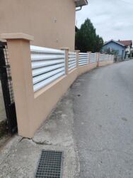 Proizvodi od rolovanog metala, metalni kanali: Sečemo koliko ti treba, plaćaš po metru.   NA "KLIK I ŠRAF" — 2