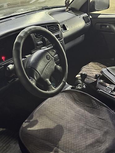 step vagon: Volkswagen Golf: 1992 г., 1.8 л, Механика, Бензин, Хэтчбэк — 2