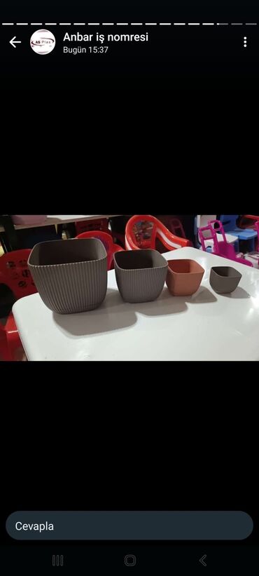 Bitkilər üçün dibçəklər: Dipçəklərin topdan və Pərakəndə satışı. Anbardan satış. Hansı formada — 15