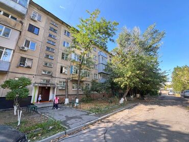 Продажа квартир: 3 комнаты, 58 м², 104 серия, 3 этаж, Старый ремонт