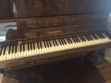 piano şəkli: Piano, Akkord, Akustik, İşlənmiş, Ünvandan götürmə