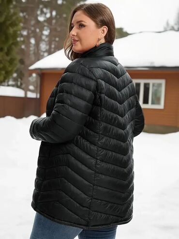 Zimske jakne: Cena:4000din Vel:1XL,2XL,3XL,4XL,5XL Poručuje se isporuka za desetak — 8