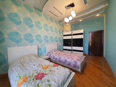 Uzunmüddətli kirayə mənzillər: Səbail rayonu, Üzeyir Hacıbəyov küçəsi, "Port Baku" ilə üzbəüz — 15