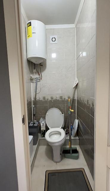 Продажа коттеджей и домов: 4 комнаты, 210 м², 5 соток, Бишкек, Ак-Ордо 2 ж/м Риэлтор — 12