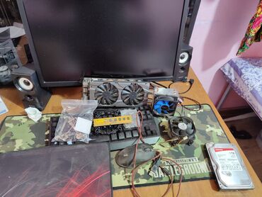 acer swift x: Видеокарта, Б/у, Gigabyte, Radeon RX, 8 ГБ, Для ПК