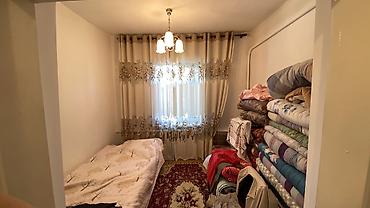 Продажа коттеджей и домов: Продаётся дом в г.Кара-Балта Ул.полевая дом N2 -Участок 15 соток - — 17