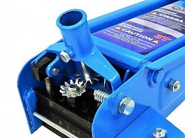 Dizalice: Hidraulična podna dizalica – 3T - Nosivost: do 3 tone – pogodna za — 2