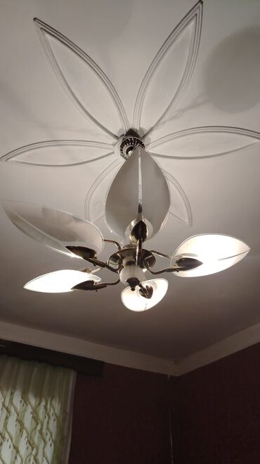 işlenmiş qapilar: Çılçıraq, 5 lampa