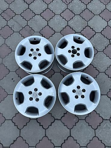 Диски: Литые Диски R 17 Toyota, Комплект, отверстий - 5, Б/у — 1