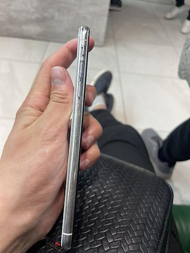 айфон xs256: IPhone X, серебристый/белый корпус Основные характеристики: - Экран — 3