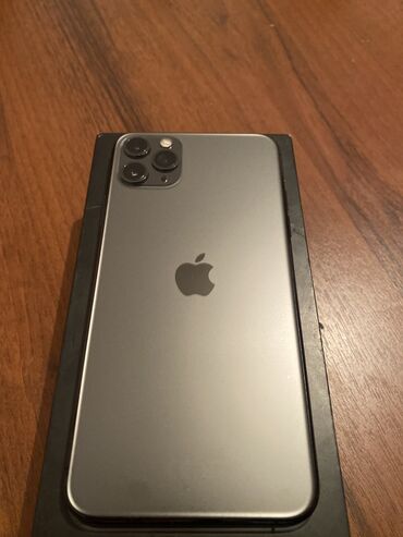 Apple iPhone: IPhone 11 Pro Max, Б/у, 64 ГБ, Space Gray, Коробка, 79 % — 5
