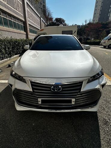 продаю авто в аварийном состоянии: Toyota Avalon: 2019 г., 2.5 л, Автомат, Гибрид, Седан